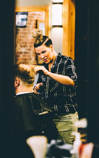 Barber Shop «Saving Face Barbershop: Manlius», reviews and photos, 127 E Seneca St, Manlius, NY 13104, USA