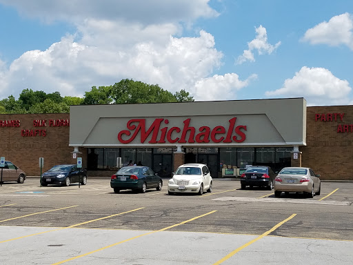 Craft Store «Michaels», reviews and photos, 697 Howe Ave, Cuyahoga Falls, OH 44221, USA