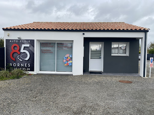 85 Bornes à Saint-Urbain, Vendée