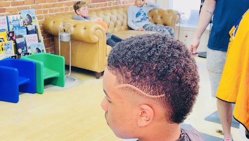 Barber Shop «Legends Barbershop», reviews and photos, 1346 W Columbia Ave #102, Battle Creek, MI 49015, USA