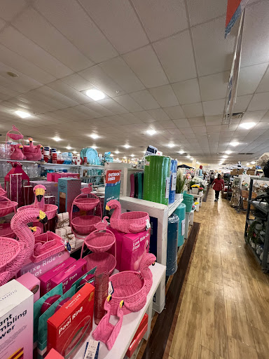 Department Store «HomeGoods», reviews and photos, 1991 Sproul Rd #32, Broomall, PA 19008, USA