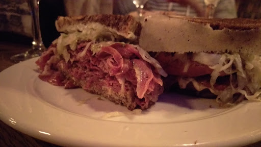 Bar & Grill «Skyway Bar & Grill», reviews and photos, 71545 US-26, Zigzag, OR 97049, USA