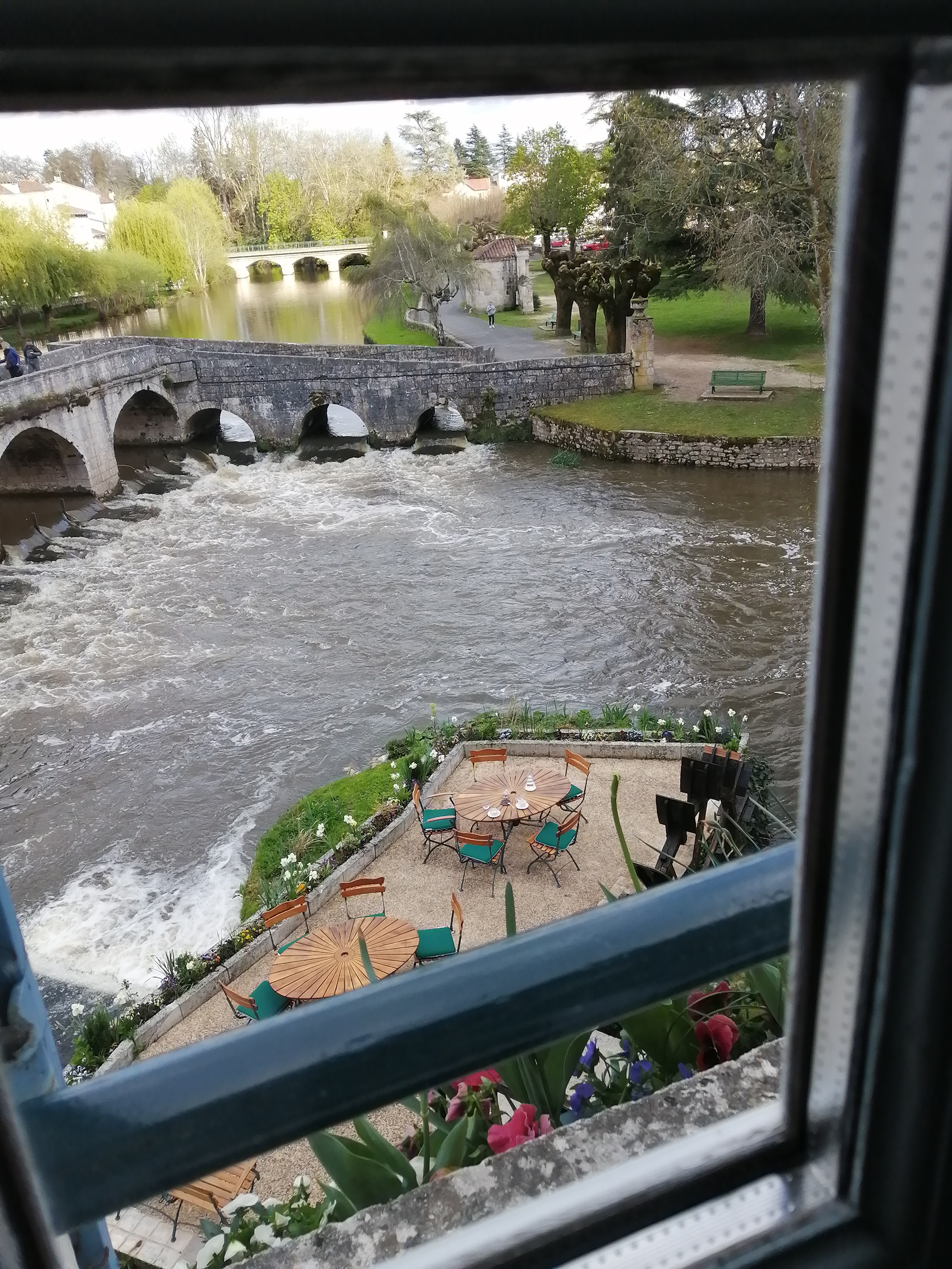 Photo n° 6 de l'avis de Véronique.A fait le 06/05/2023 à 07:10