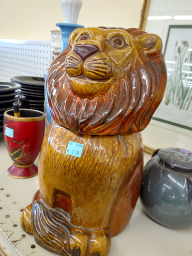 Thrift Store «TC Resale & Donation Thrift Store», reviews and photos, 5050 SE 82nd Ave, Portland, OR 97266, USA