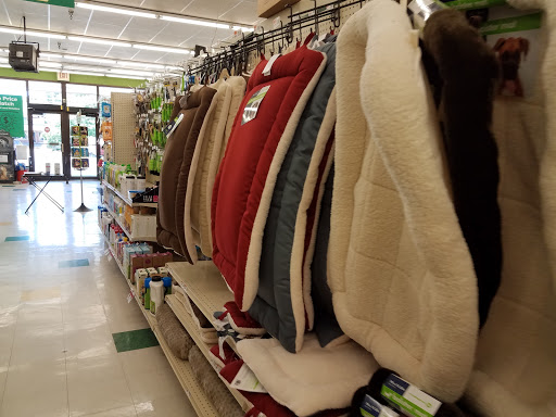 Pet Supply Store «Pet Supplies Plus», reviews and photos, 1235 Western Ave #6, Albany, NY 12203, USA