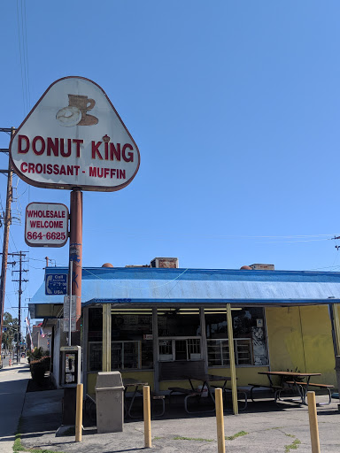 Donut King, 12000 Rosecrans Ave, Norwalk, CA 90650, USA, 