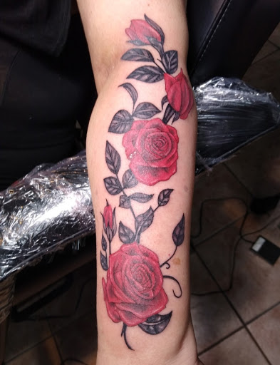 Explore couple tattoo ideas with meaning, creative tattoo ideas in Bethlehem, available at Southside Ink