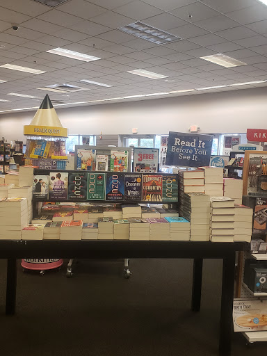 Book Store «Books-A-Million», reviews and photos, 2150 Northwoods Blvd, Charleston, SC 29406, USA