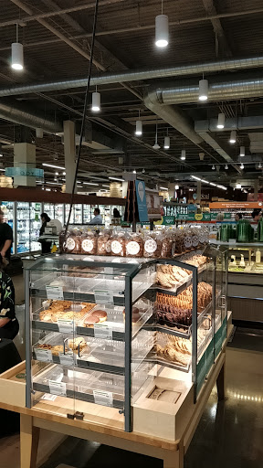 Grocery Store «Whole Foods Market», reviews and photos, 415 Newport Center Dr, Newport Beach, CA 92660, USA