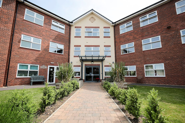 Reviews of Bradley Hall Care Home in Leicester - Retirement home