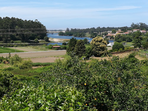 Barca Do Lago-indústria De Confecções Lda em 