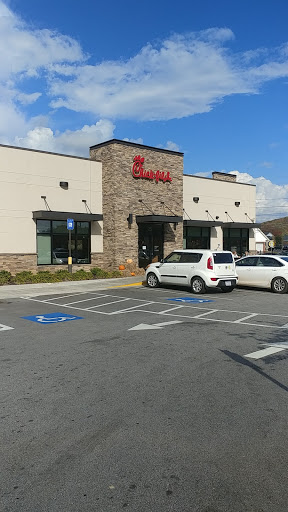 Fast Food Restaurant «Chick-fil-A», reviews and photos, 25 W Underwood St, Cleveland, GA 30528, USA