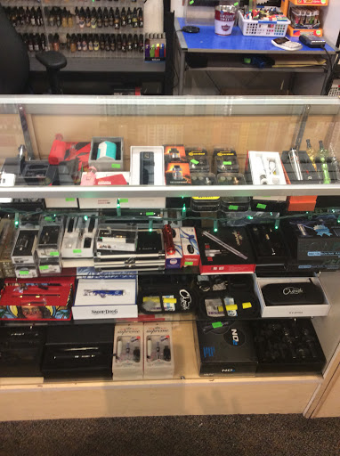 Tobacco Shop «Smokin Hot Smoke Shop», reviews and photos, 870 E Foothill Blvd, Upland, CA 91786, USA