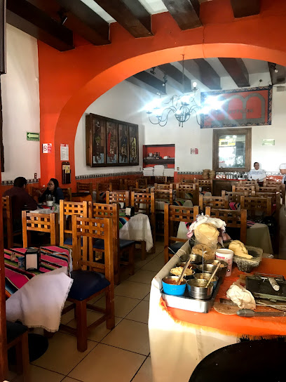 Restaurante Bar los Portales - Plaza de la Constitución 8, Centro, 90000 Tlaxcala de Xicohténcatl, Tlax., Mexico