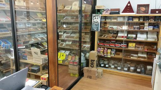 Vaporizer Store «Quality Cigarettes», reviews and photos, 1112 W 6th St #102, Corona, CA 92882, USA