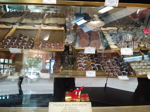 Dessert Shop «Chocolate Bar Cafe», reviews and photos, 20737 Mack Ave, Grosse Pointe Woods, MI 48236, USA