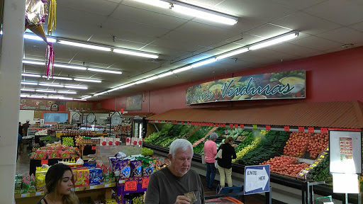 Supermarket «El Herradero Supermarket», reviews and photos, 1310 W Prince Rd, Tucson, AZ 85705, USA