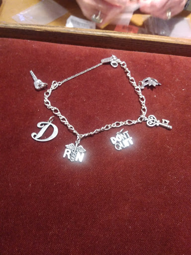 Jewelry Store «James Avery Jewelry», reviews and photos, 5315-A Farm to Market 1960 Rd W, Houston, TX 77069, USA