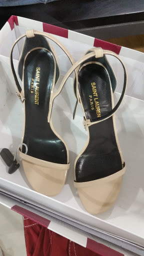 Department Store «Saks OFF 5TH», reviews and photos, 300 Canal St, Somerville, MA 02145, USA