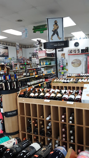 Liquor Store «Varadero Liquors», reviews and photos, 5717 NW 7th St, Miami, FL 33126, USA