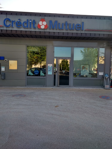 Banque Crédit Mutuel Pont-Évêque