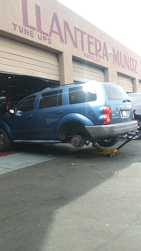 Auto Repair Shop «Llantera Munoz», reviews and photos, 95 W Main St, Avondale, AZ 85323, USA