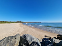 Photo de North Haven Beach avec rivage droit, long