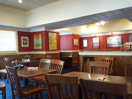 Barbecue Restaurant «Red Hot & Blue-Fairfax, VA», reviews and photos, 4150 Chain Bridge Rd, Fairfax, VA 22030, USA