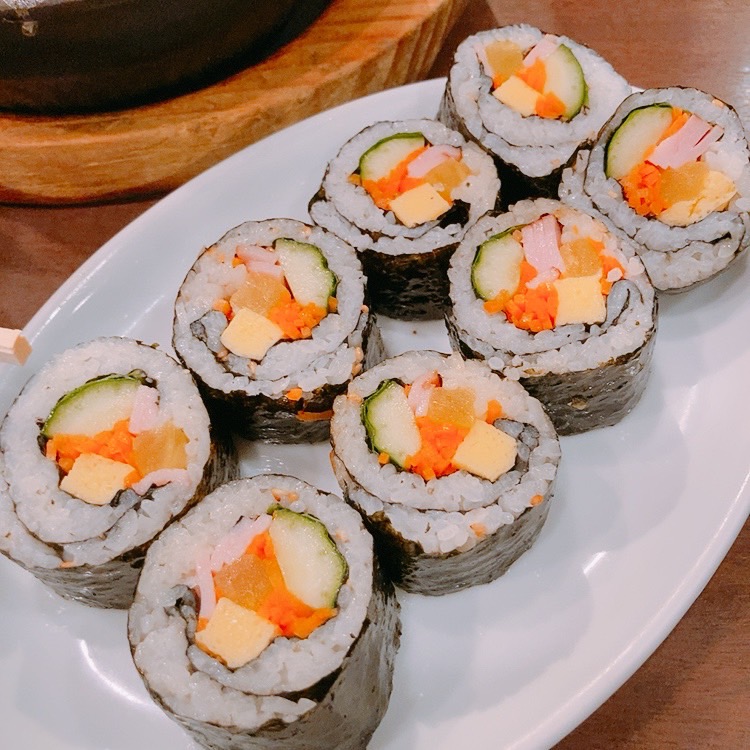 コリアンダイニング李朝園上本町店