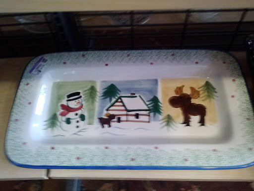 Furniture Store «Goodwill Redesign San Tan Store & Donation Center», reviews and photos, 2756 S Market St, Gilbert, AZ 85295, USA