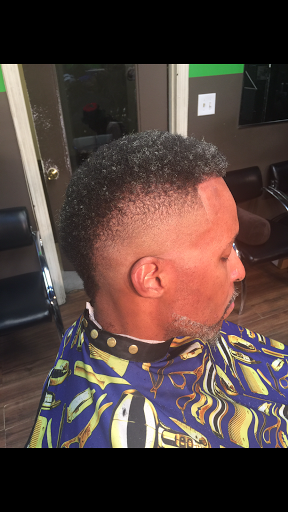 Barber Shop «Kold Kutz Barbershop», reviews and photos, 246-14 Francis Lewis Blvd, Rosedale, NY 11422, USA