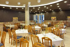 Laterum Restaurant image