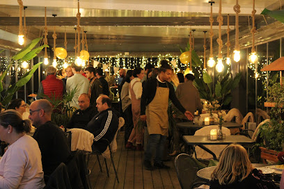 Restaurante con terraza en El Escorial | Espacio H - al Real Club De Golf La Herrería, Carr. de Robledo, S/N, 2ª Entrada, 28200 San Lorenzo de El Escorial, Madrid, Spain