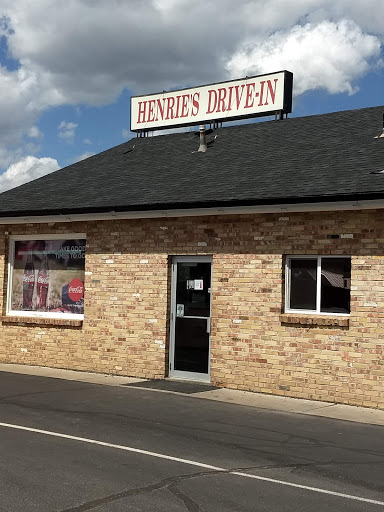 Henrie's Drive In
