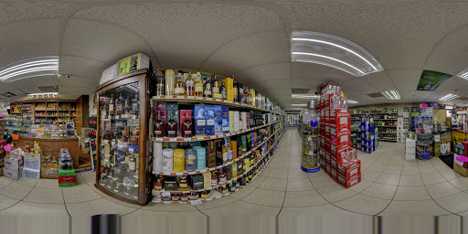 Liquor Store «Liquor Warehouse», reviews and photos, 10332 US-441, Leesburg, FL 34788, USA
