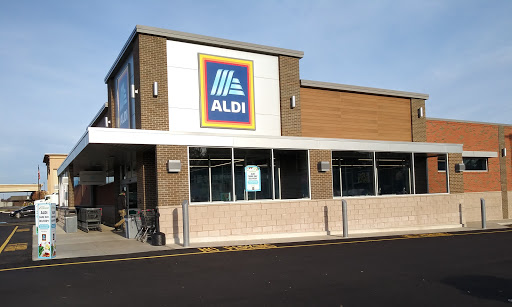 Supermarket «ALDI», reviews and photos, 575 Morgantown St #6, Uniontown, PA 15401, USA