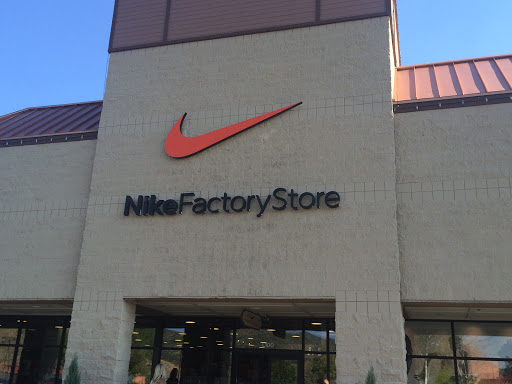 Sporting Goods Store «Nike Factory store», reviews and photos, 6699 N Landmark Dr, Park City, UT 84098, USA