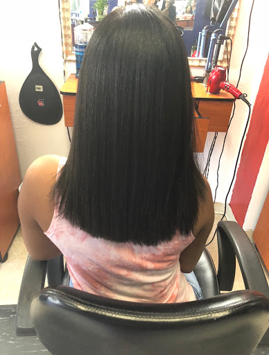 Beauty Salon «La China Unisex Beauty», reviews and photos, 472 Main St, Torrington, CT 06790, USA