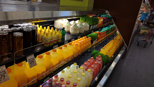 Grocery Store «Fresh Thyme Farmers Market- Apple Valley MN», reviews and photos, 14880 Florence Trail, Apple Valley, MN 55124, USA