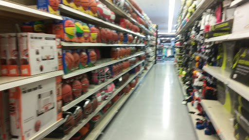 Sporting Goods Store «Academy Sports + Outdoors», reviews and photos, 1101 W Arbrook Blvd, Arlington, TX 76015, USA