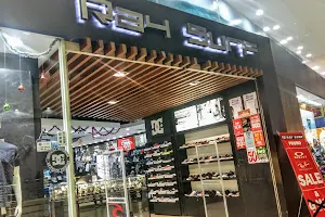 Ray Surf Duta Mall image