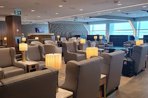 Plaza Premium Lounge (Domestic Departures, Terminal 3) image