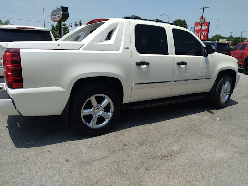 Lawyer «Glades Law Firm», reviews and photos