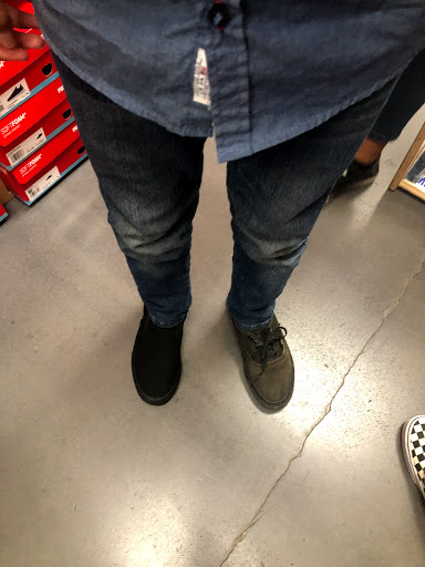 Shoe Store «WSS», reviews and photos, 1850 W Manchester Ave, Los Angeles, CA 90047, USA