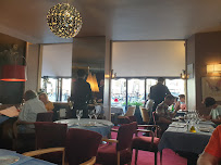Atmosphère du Restaurant de fruits de mer Restaurant La Méditerranée à Paris - n°8