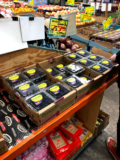 Produce Market «Rahway Farm», reviews and photos, 1050 St George Ave, Rahway, NJ 07065, USA