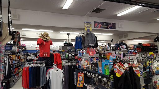 Sporting Goods Store «Big 5 Sporting Goods - Encino», reviews and photos, 17019 Ventura Blvd, Encino, CA 91316, USA