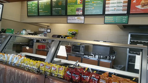 Restaurant «SUBWAY®Restaurants», reviews and photos, 903 Main Ave, Moorhead, MN 56560, USA