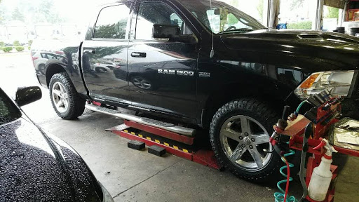 Tire Shop «Discount Tire», reviews and photos, 12410 S Meridian, Puyallup, WA 98373, USA