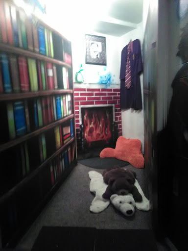 Used Book Store «Novel Idea Bookstore And More», reviews and photos, 1400 Niedringhaus Ave, Granite City, IL 62040, USA